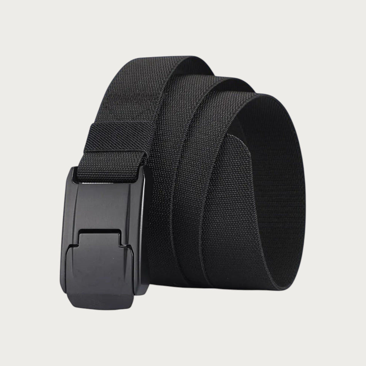 Ceinture Ceintura Dario noire vue de profil avec sa boucle à dégagement rapide et son excédent de sangle