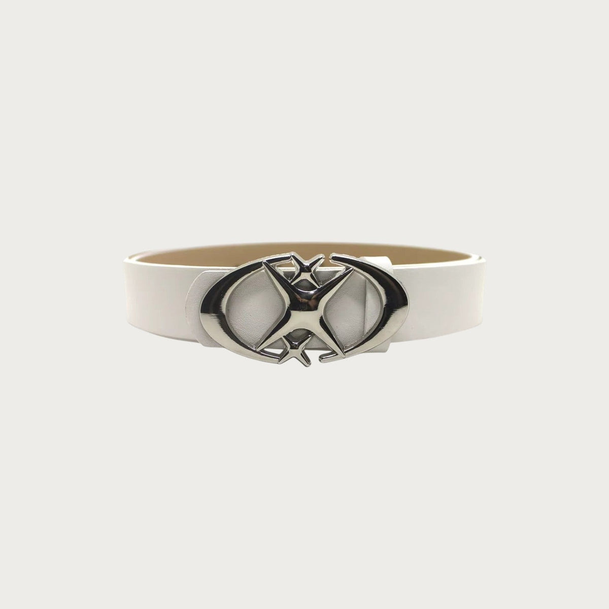 Ceinture Ceintura blanche en similicuir avec boucle ovale argentée ornée d'une étoile style Y2K