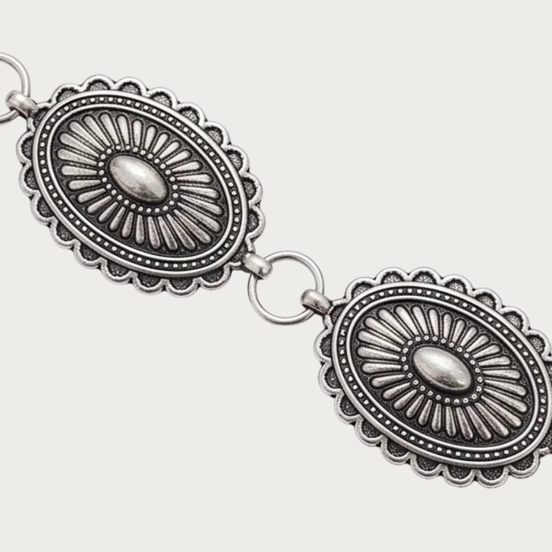 Ceintura ceinture chaîne vintage en métal argenté avec des maillons ovales gravés au style bohème