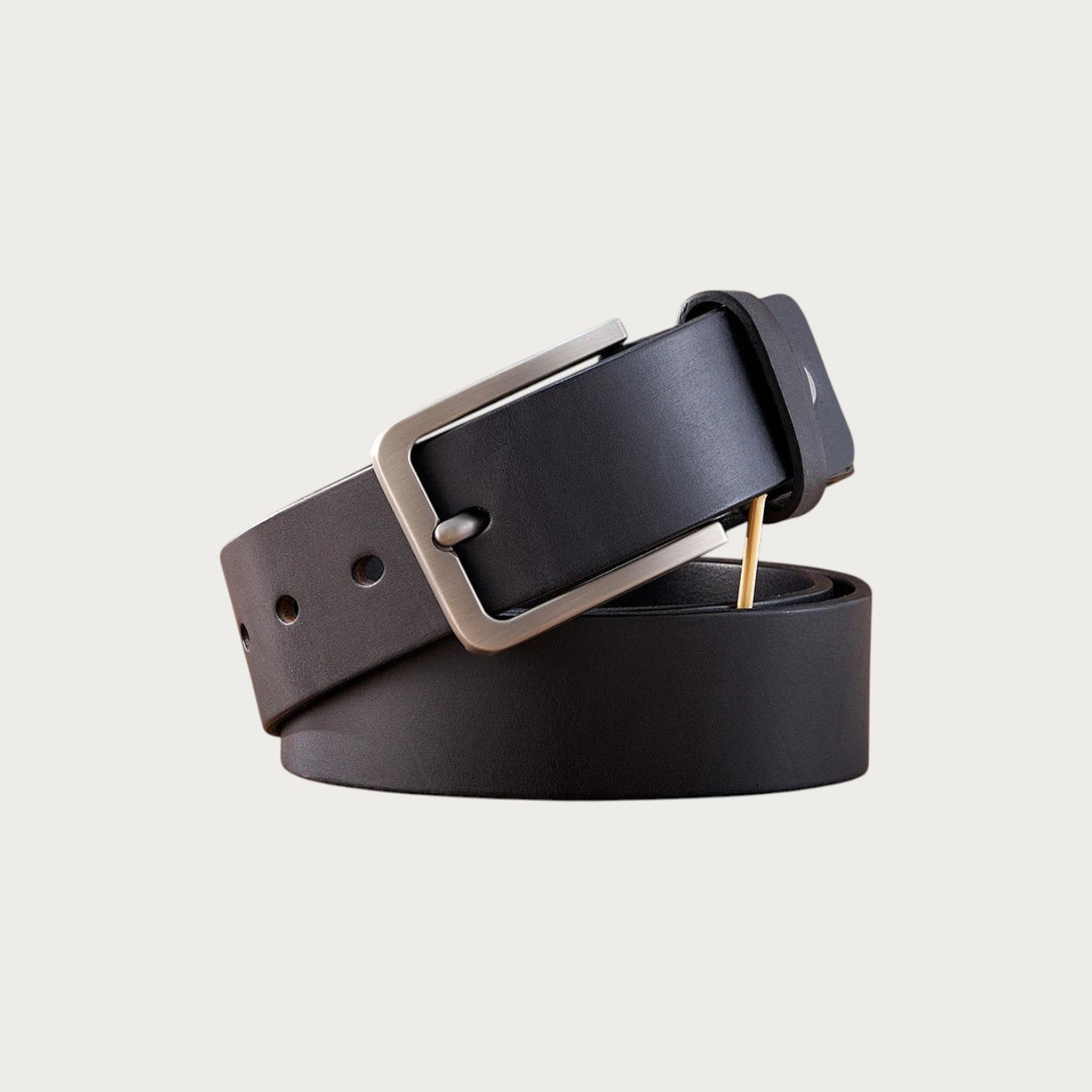 Ceinture Ceintura Potenza en cuir de vachette noir avec une large boucle ardillon en métal vieilli au style vintage Image