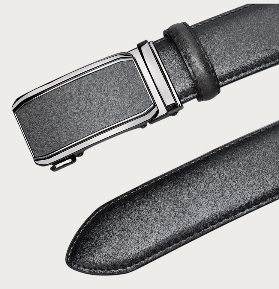 Ceinture Ceintura Raffaele noire en diagonale, boucle automatique en haut et extrémité arrondie surpiquée
