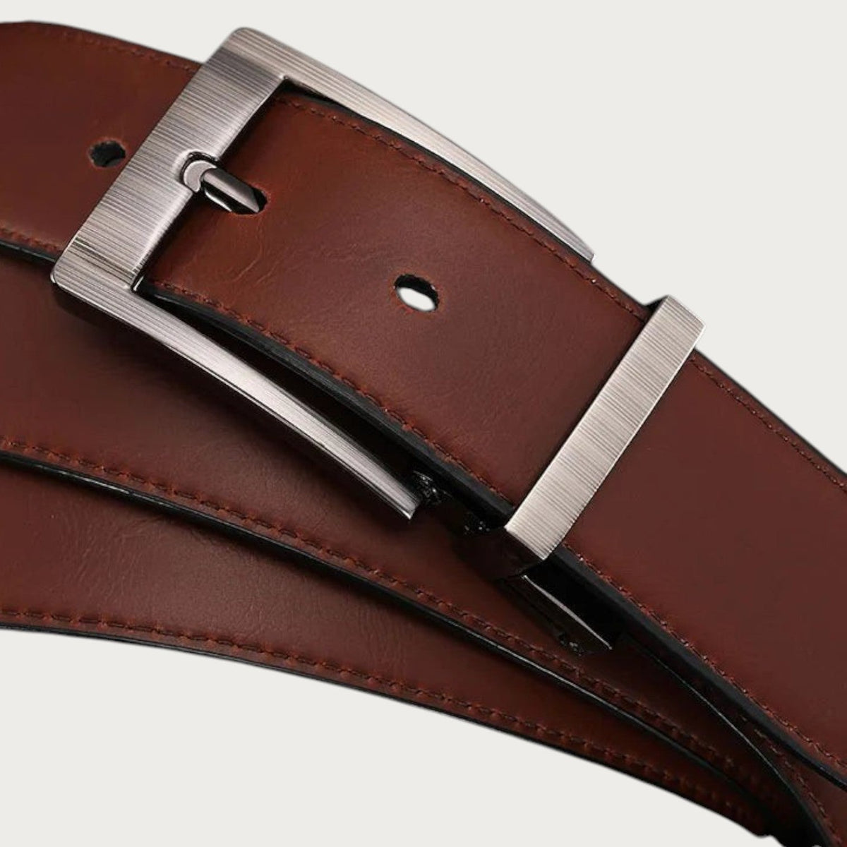 Ceinture Ceintura réversible en cuir marron avec boucle rotative rectangulaire à finition mate brossée