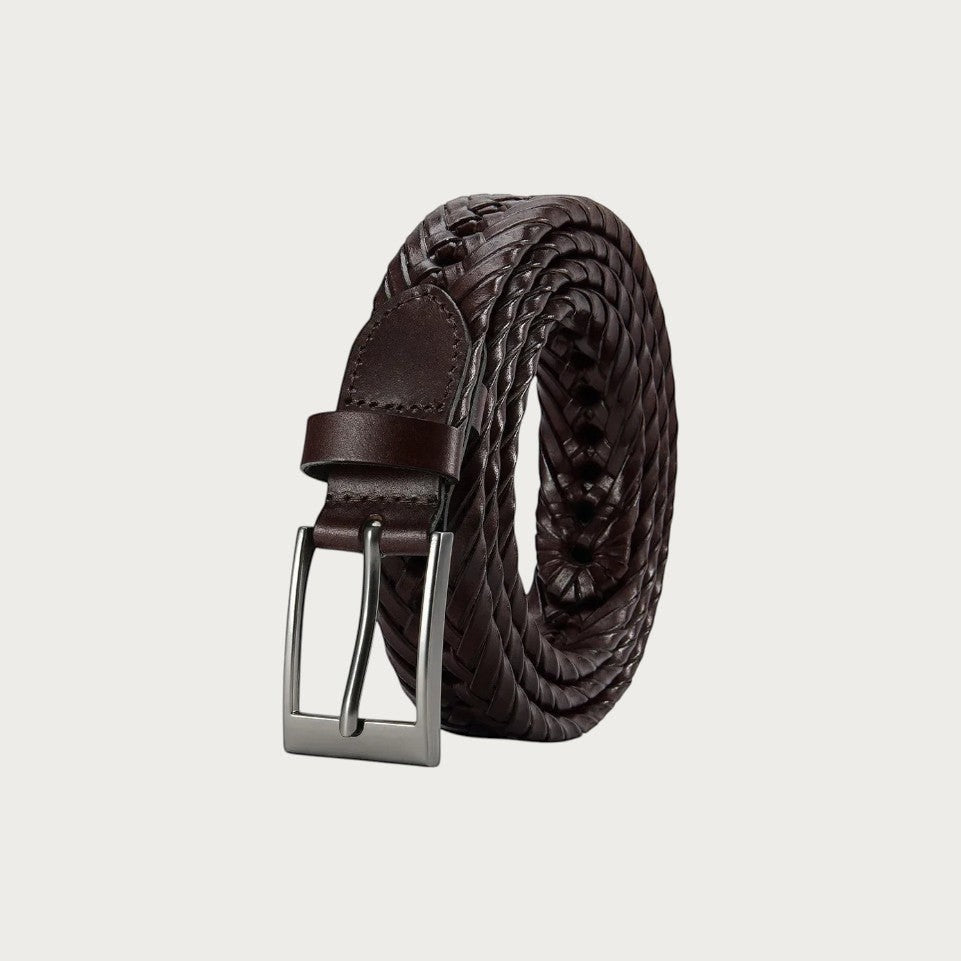 Ceinture Ceintura Federico en cuir tressé marron foncé enroulée, boucle rectangulaire gris acier vue de face
