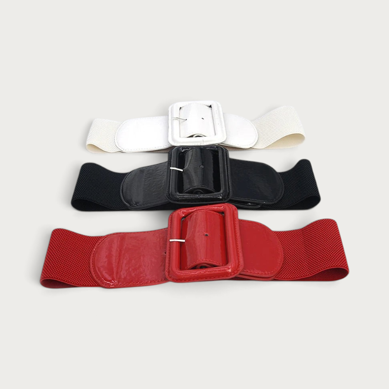 Ceintures élastiques Bari pour femme avec large boucle rectangulaire vernie, disponibles en blanc, noir et rouge.