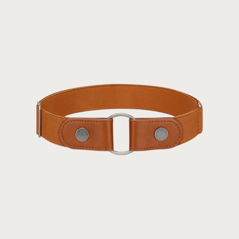 Ceintura ceinture élastique marron sans boucle avec anneau métallique pour femme, style décontracté et ajustable.
