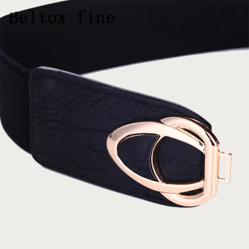 Ceintura ceinture extensible noire pour femme avec boucle dorée en alliage et détails en cuir PU