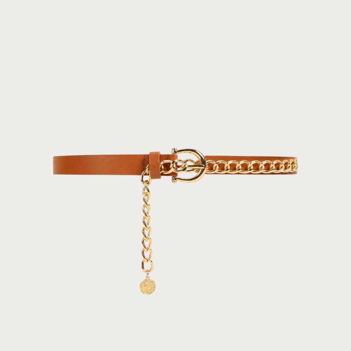 Ceinture fine Ceintura Sorrente en similicuir camel et chaîne dorée avec boucle en C et pampille métallique
