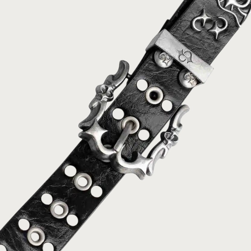Ceinture Ceintura Imola noire en similicuir grunge avec double rang d'œillets et boucle en métal argenté vieilli Image