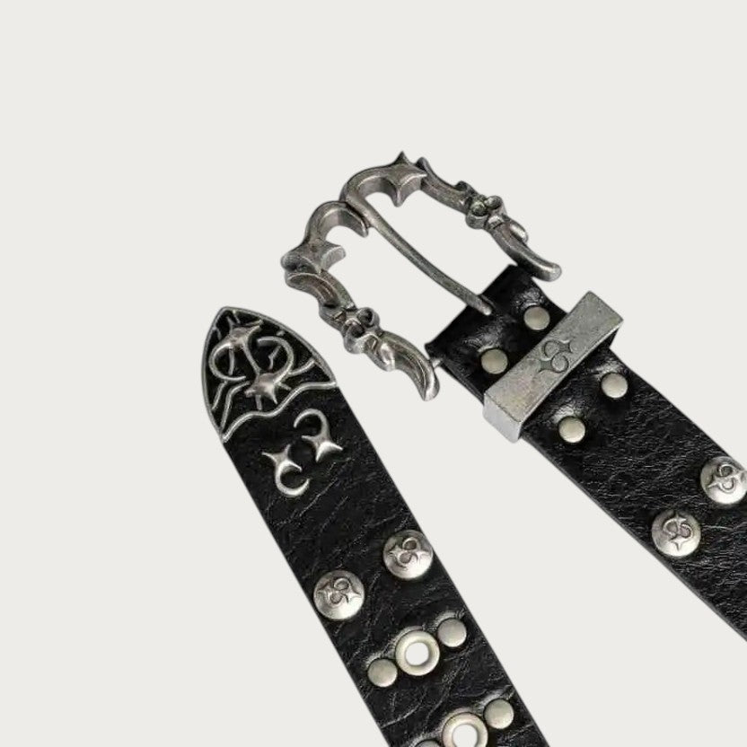 Ceinture Ceintura Imola noire en similicuir grainé avec œillets, rivets métalliques et boucle ornée de flammes