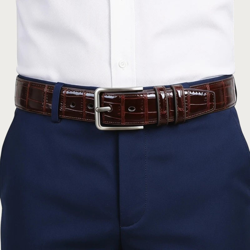 Ceinture habillée Ceintura Benevento en similicuir café effet crocodile avec boucle à ardillon argentée