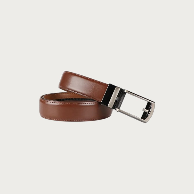 Ceinture Ceintura Pistoia en cuir cognac repliée en deux, boucle rotative argentée sur la droite