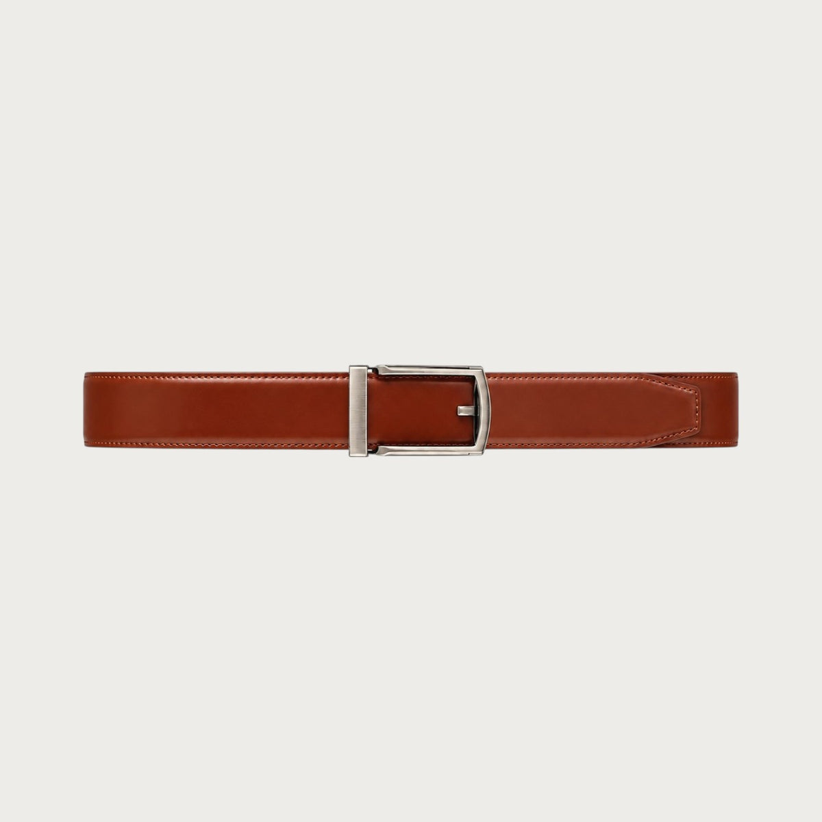 Ceinture Ceintura Pistoia en cuir cognac déployée à plat, boucle rotative argentée au centre