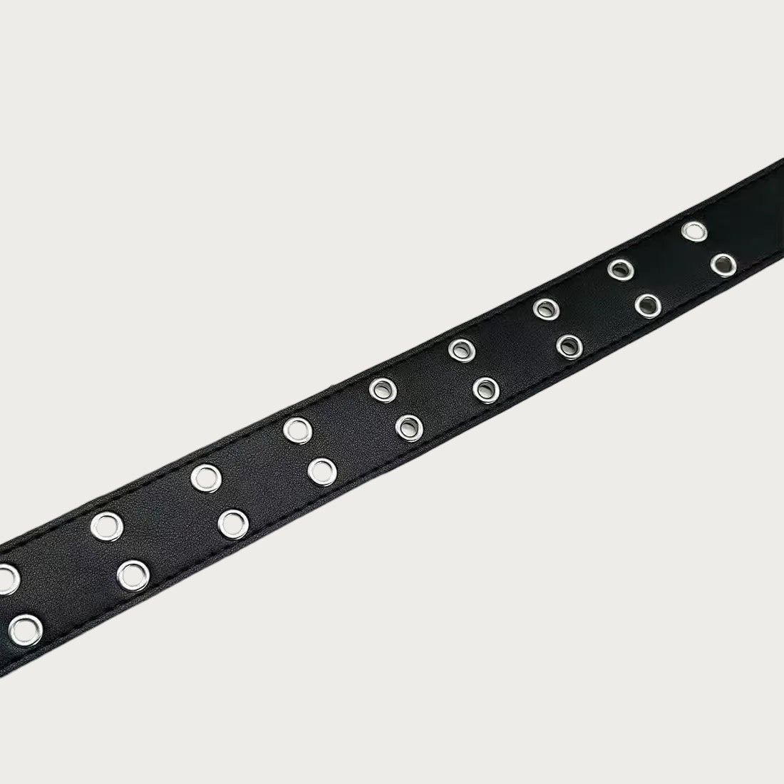 Ceinture Ceintura noire en similicuir avec deux rangées d'œillets métalliques argentés style punk Y2K Image