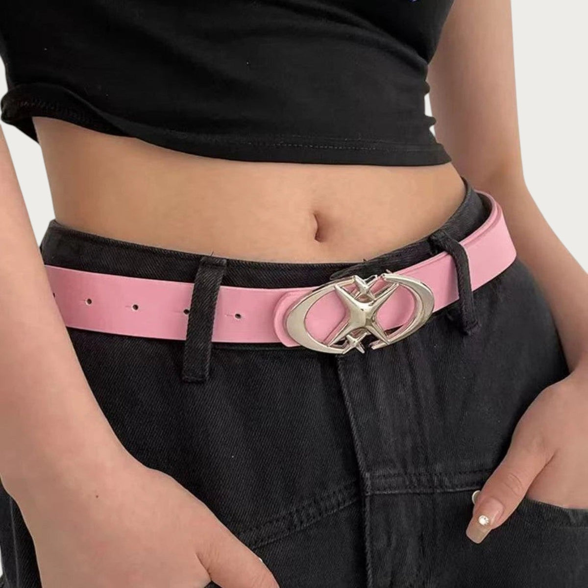 Ceinture Ceintura rose en similicuir avec boucle ovale argentée style Y2K à motif étoile et croix