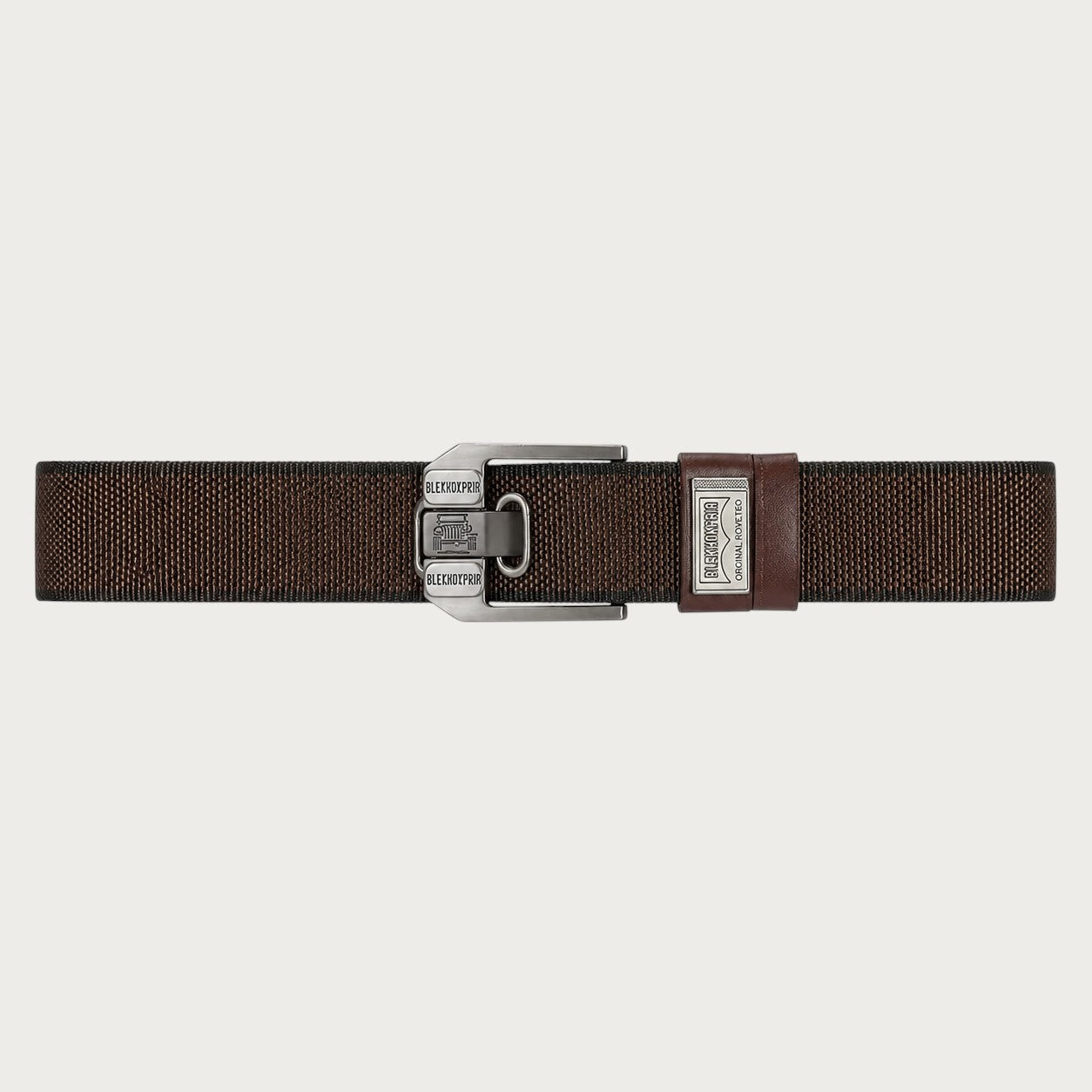 Ceinture en toile marron Ceintura pour homme avec boucle ardillon métallique et détails décoratifs style rétro Image
