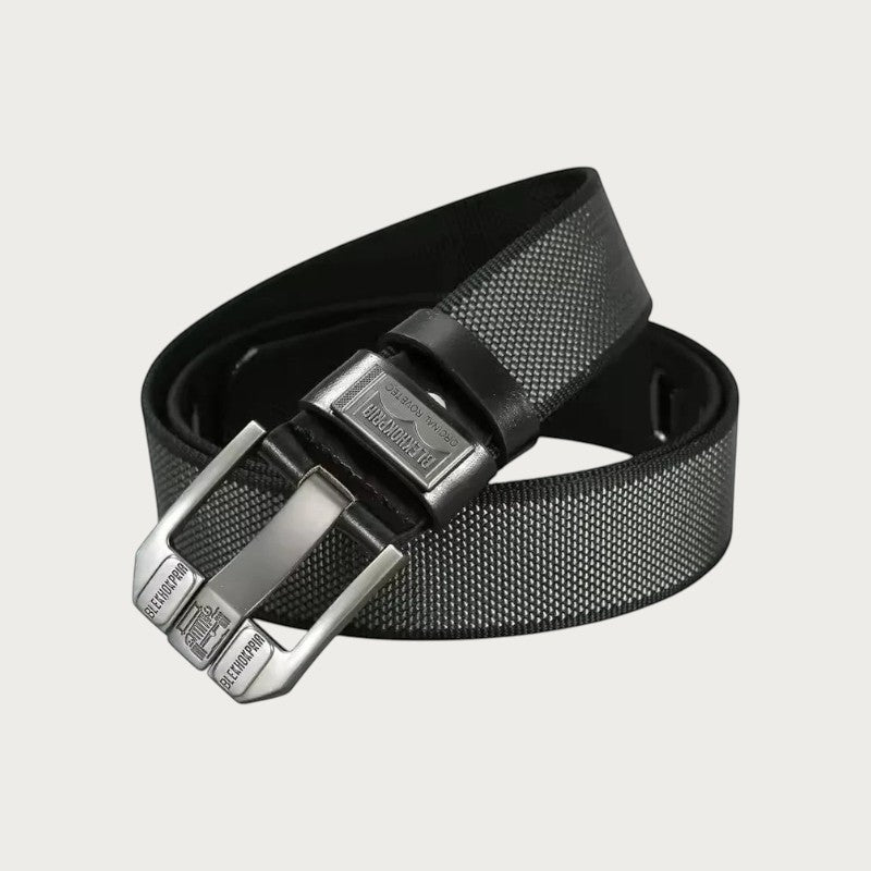 Ceinture homme en toile noire avec boucle ardillon métallique gravée, style décontracté et robuste