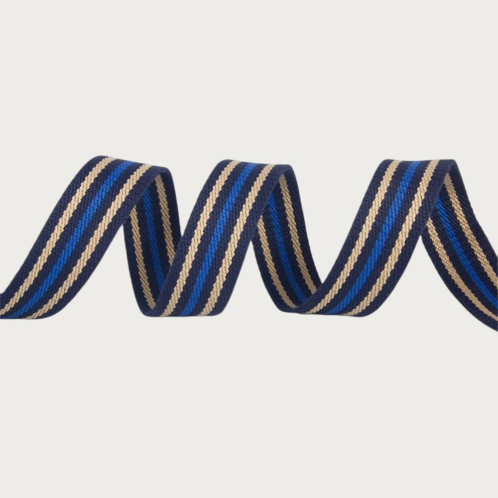 Ceintura ceinture en toile unisexe à rayures bleu marine, bleu ciel et beige, style décontracté et moderne.
