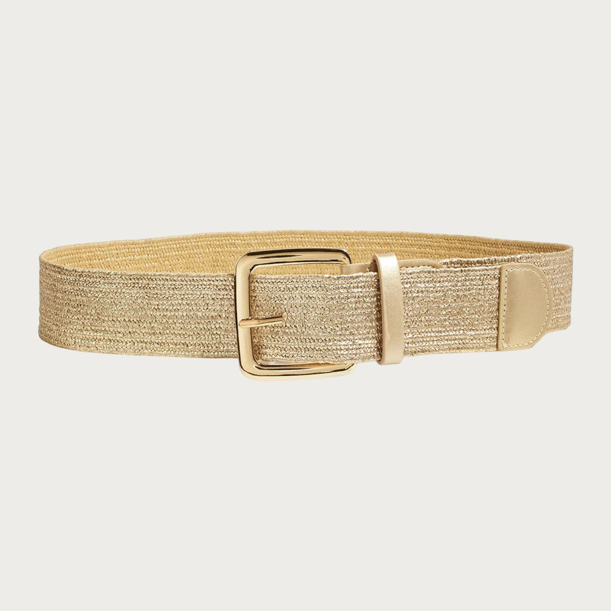 Ceinture large tressée Ceintura Bella couleur paille vue de face, tressage fin et boucle rectangulaire dorée